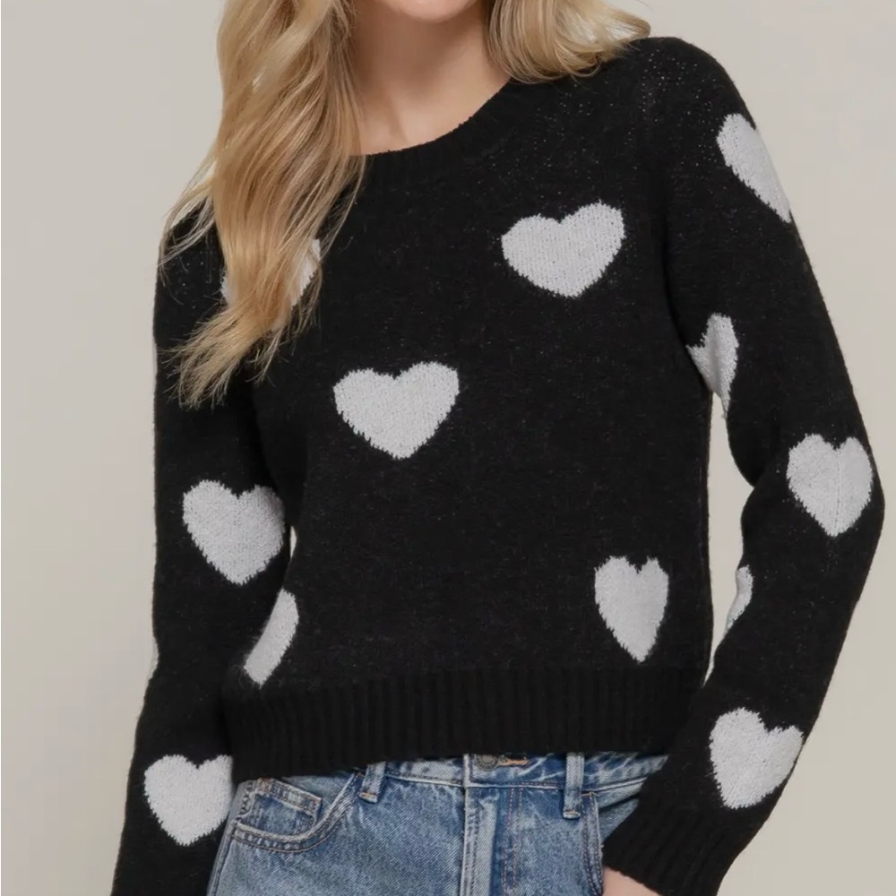 Heart Print Black and White Sweater